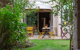 Hotel Republique